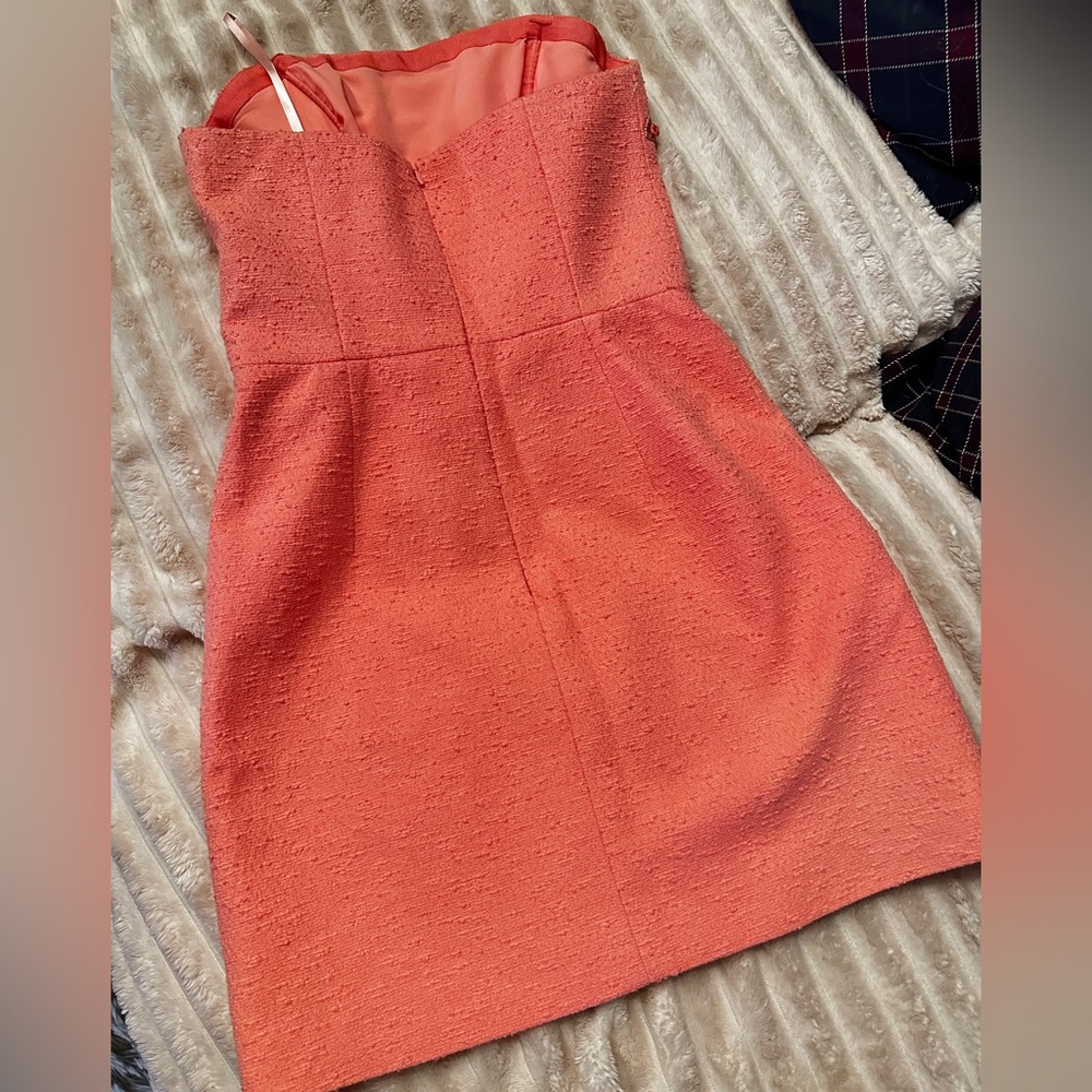 NWT New Carolina Herrera Strapless Embroidered Mini Dress in Sunset Pink Size 6 - Picture 5 of 11
